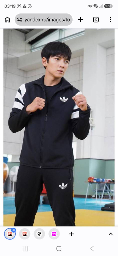 Олимпийка adidas чёрная и спортивные брюки adidas